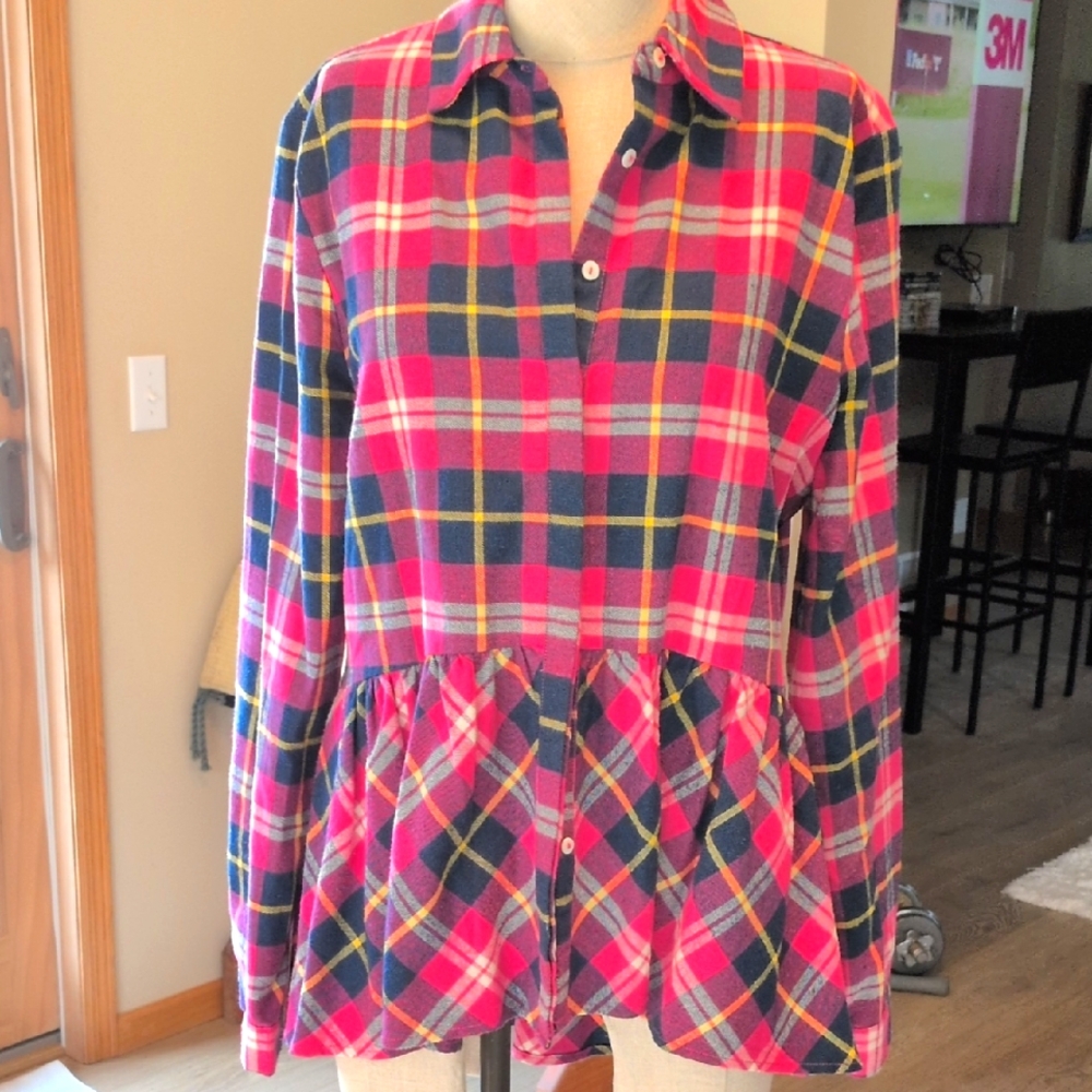 Sundance Large Pink Plaid Shirt W Peplum